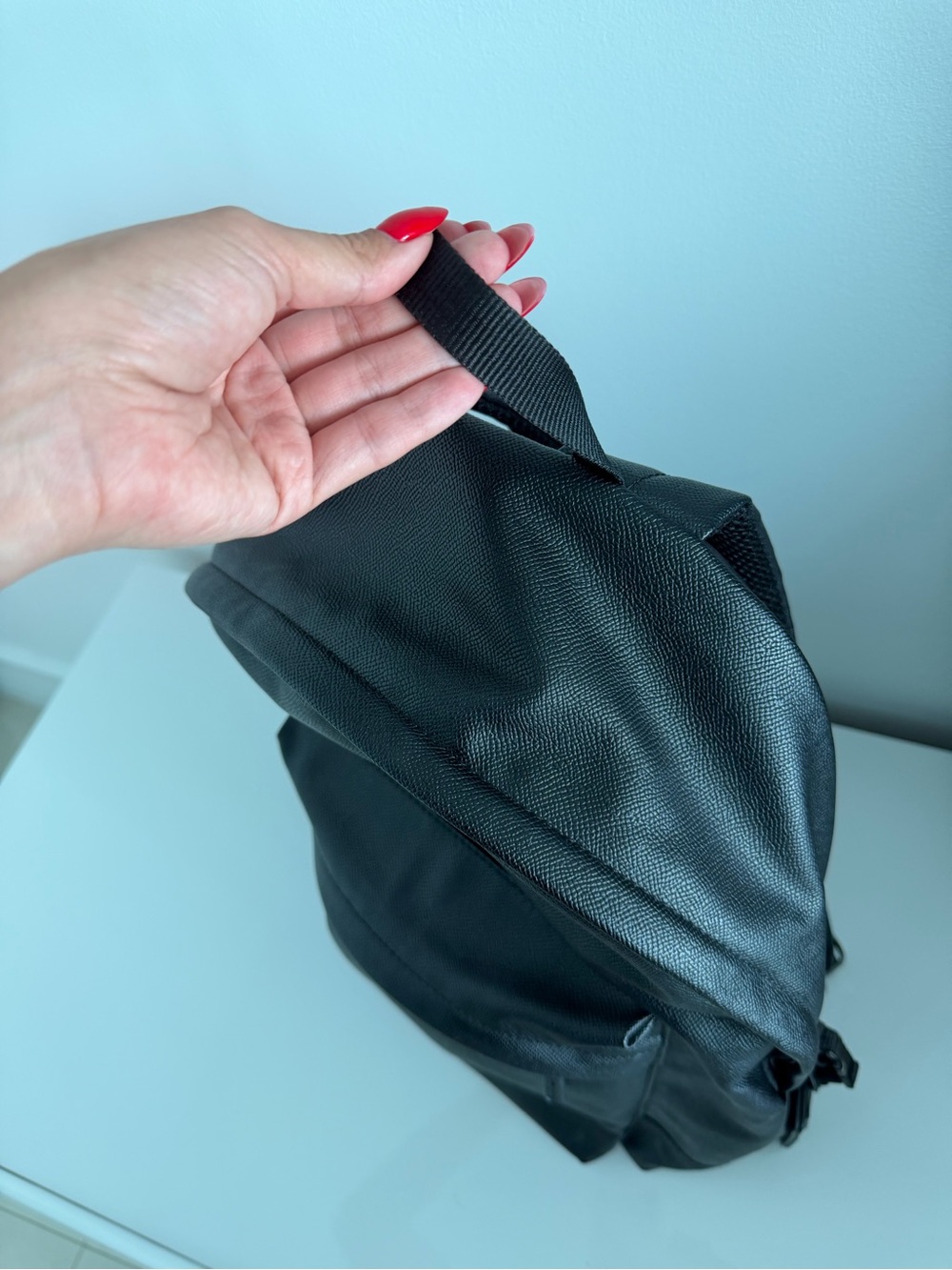 Black Backpack Like New - Picture 8 of 10